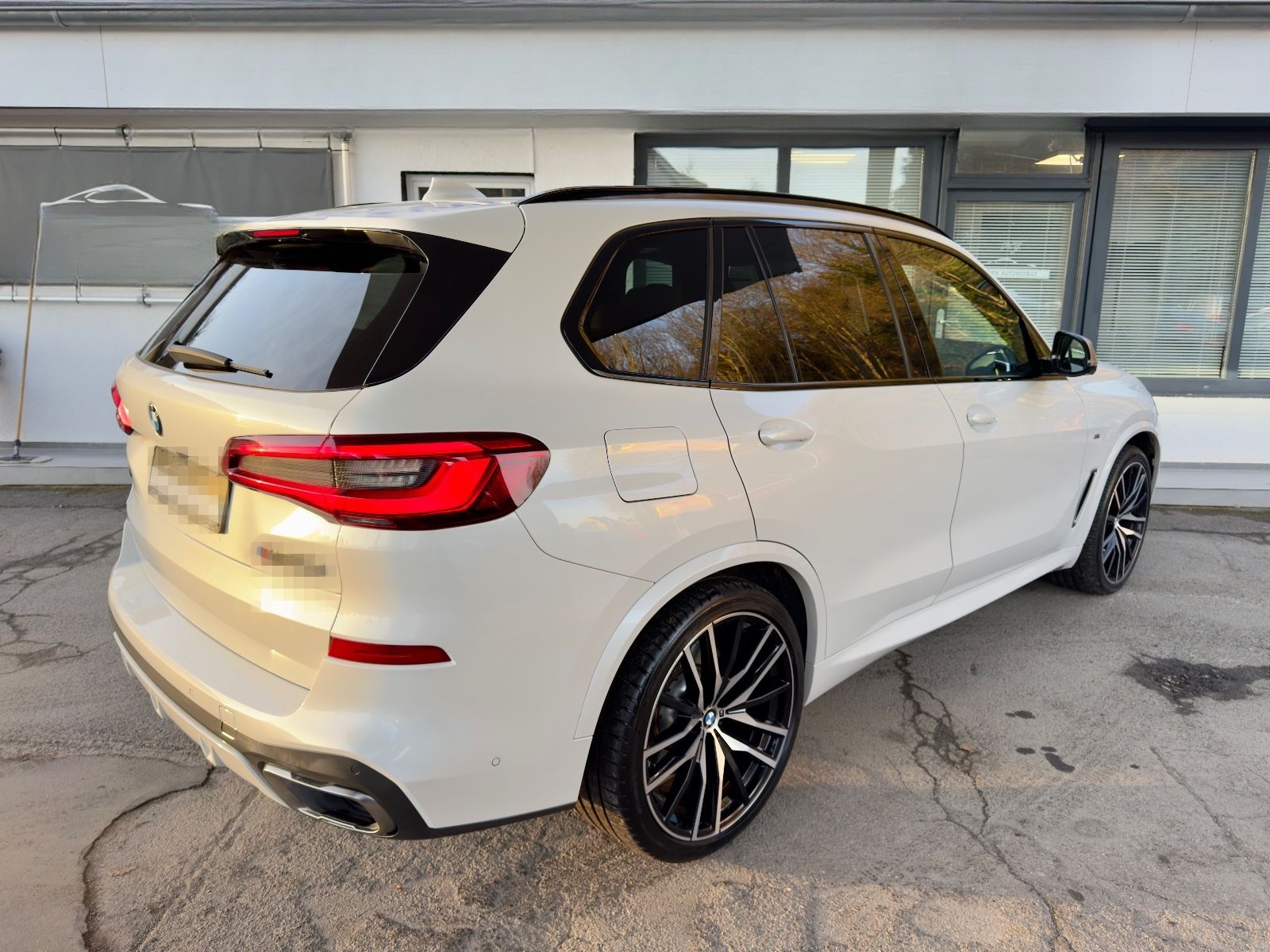 BMW X5 M50d *ABSOLUT VOLL* LASER HUD PANO NACHT ACC foto 7