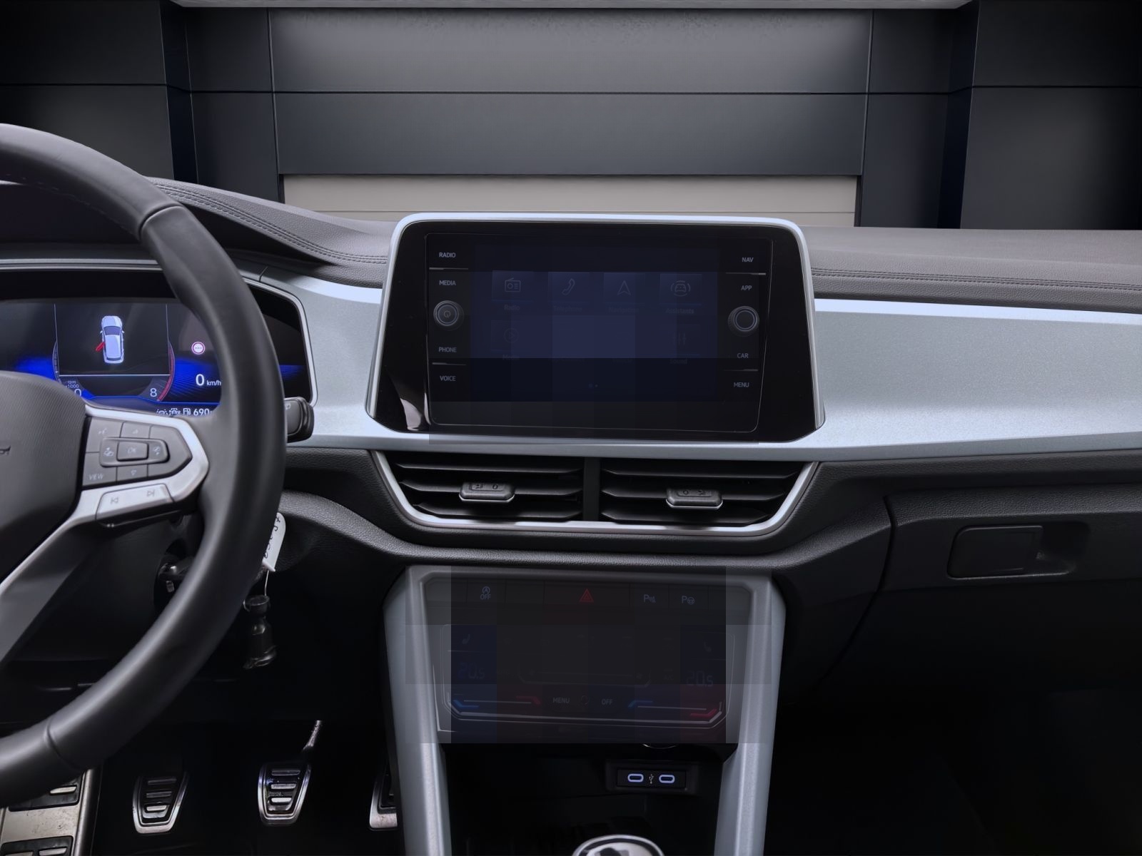 Volkswagen T-Roc 1.0 TSI GOAL NAVI KLIMA PDC SHZG LED foto 14