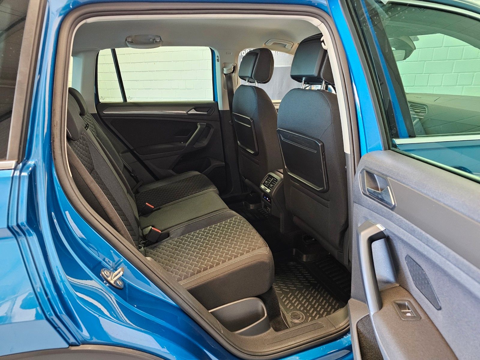 Volkswagen Tiguan Join 1.5 TSI + ACC/Navi/AHK/BT/SH/3xKlima foto 12