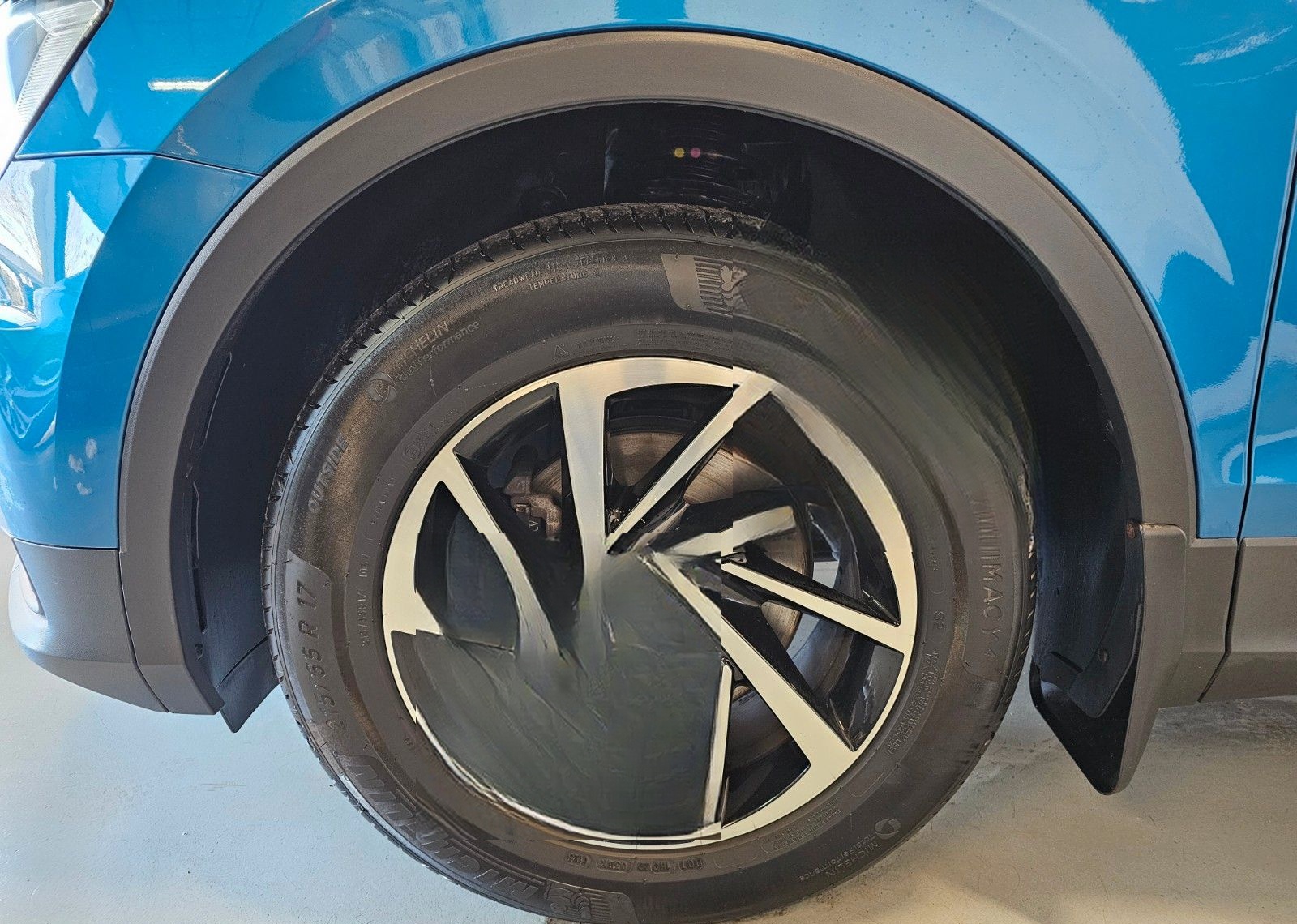 Volkswagen Tiguan Join 1.5 TSI + ACC/Navi/AHK/BT/SH/3xKlima foto 21