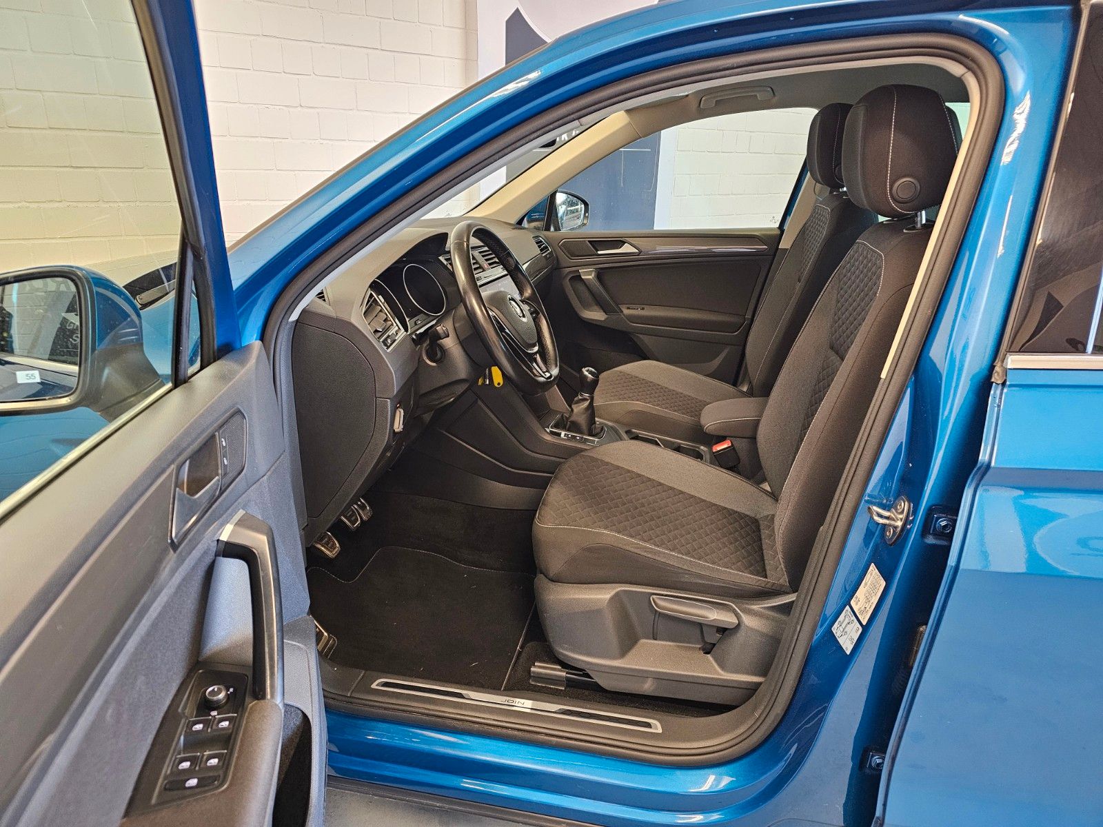 Volkswagen Tiguan Join 1.5 TSI + ACC/Navi/AHK/BT/SH/3xKlima foto 9