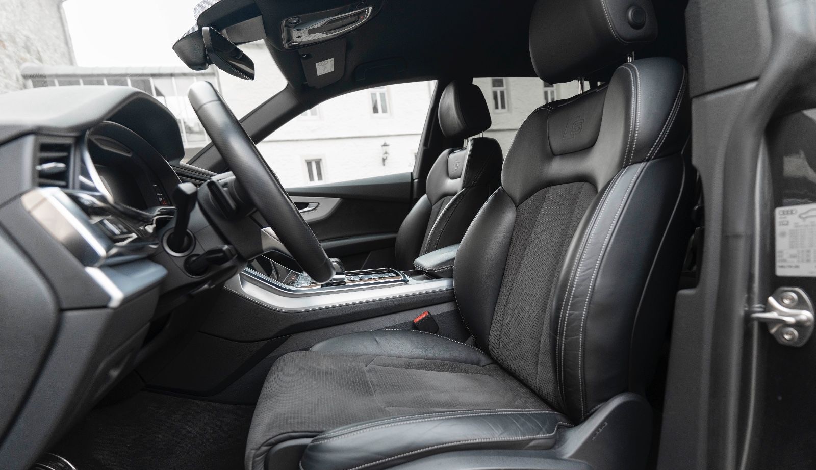 Audi Q8 50 TDI quattro S-LINE TOTW DSP MATRIX PDC foto 21