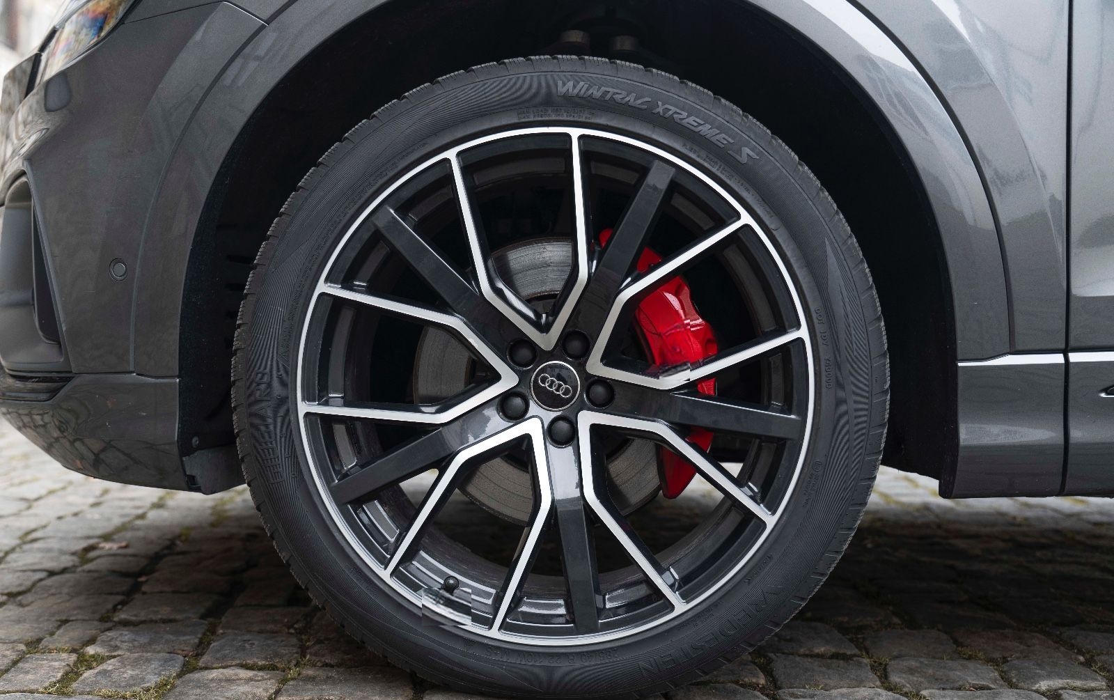 Audi Q8 50 TDI quattro S-LINE TOTW DSP MATRIX PDC foto 25