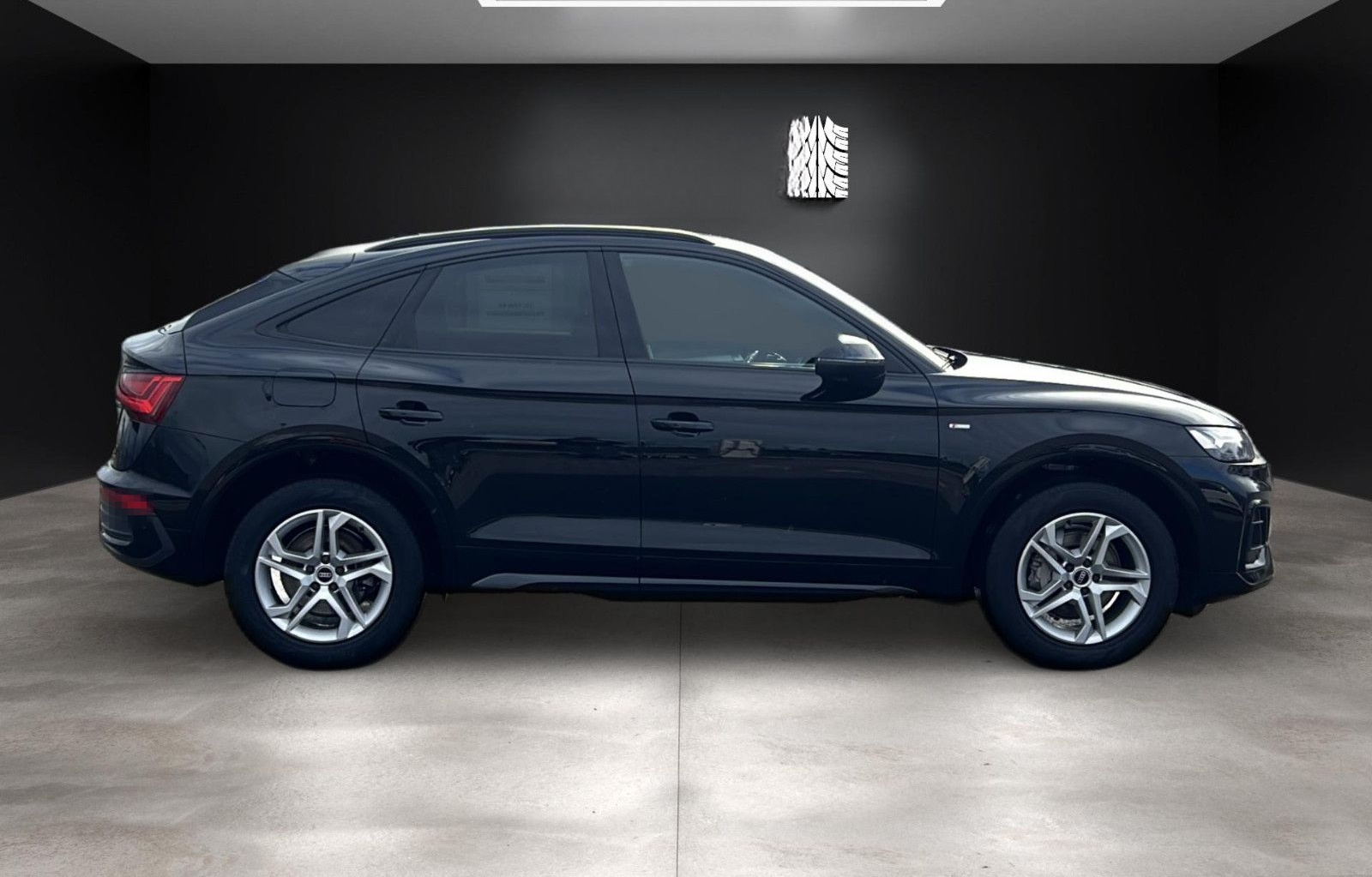 Audi Q5 Sportback qua S line Matrix*AHK*Navi*OptikPak foto 8