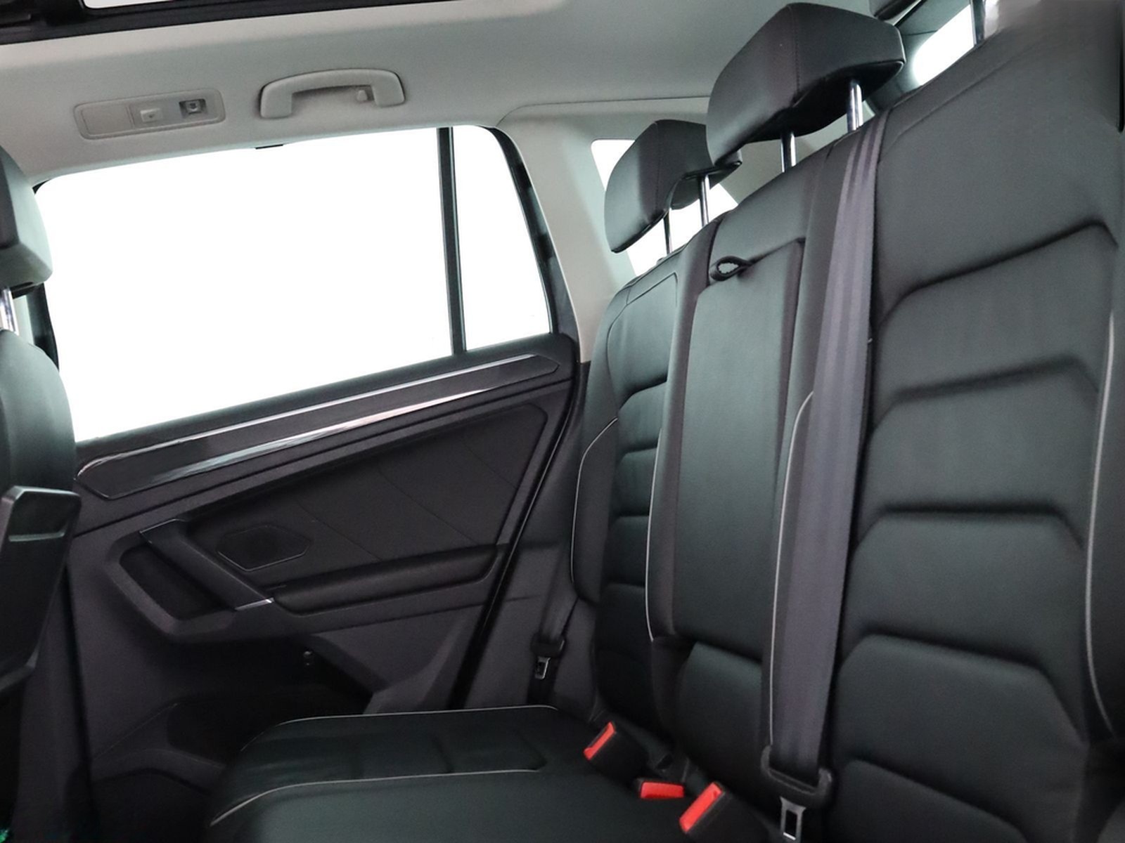 Volkswagen Tiguan 2.0 TSI 4M R LINE HEADUP,ACC,MEMORY,PANO foto 11