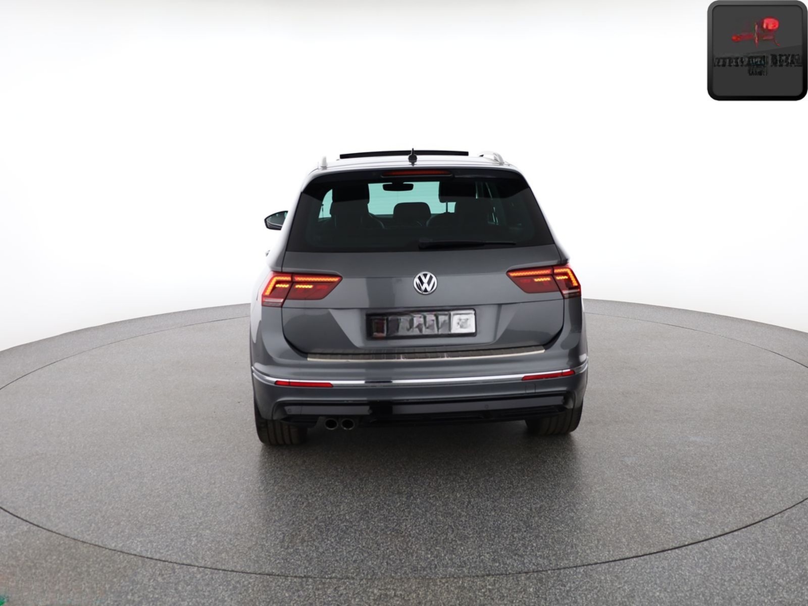 Volkswagen Tiguan 2.0 TSI 4M R LINE HEADUP,ACC,MEMORY,PANO foto 4