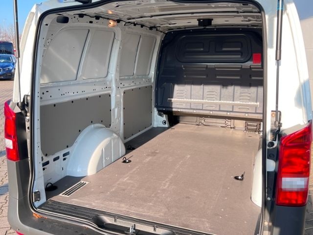 Mercedes-Benz Vito 116 lang automatik ToT-Winkel Klima Sitzh. foto 7