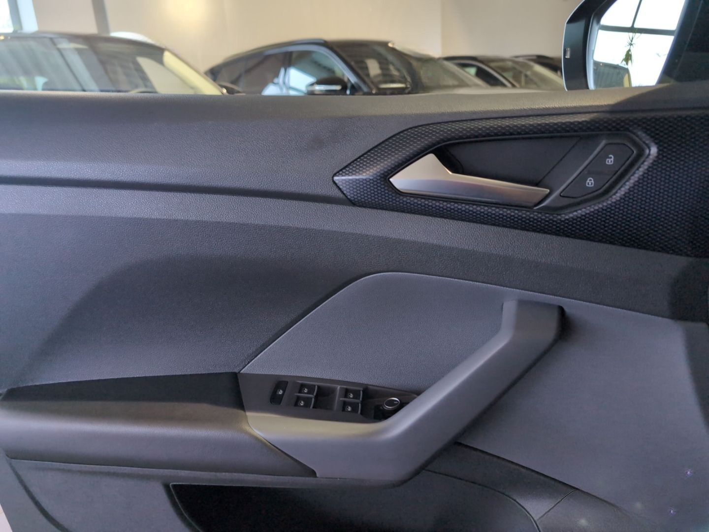 Volkswagen T-Cross 1,5 TSI DSG United ACC+SITZHZG+AHK foto 11