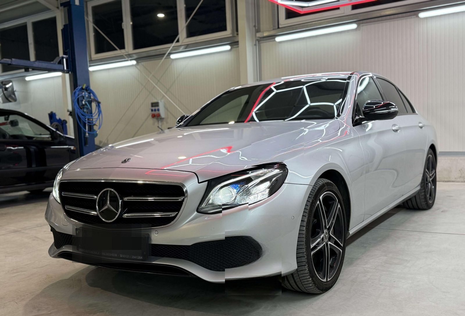 Mercedes-Benz E 400 4Matic (213.023) Widescreen, Ambiente, Mul foto 3