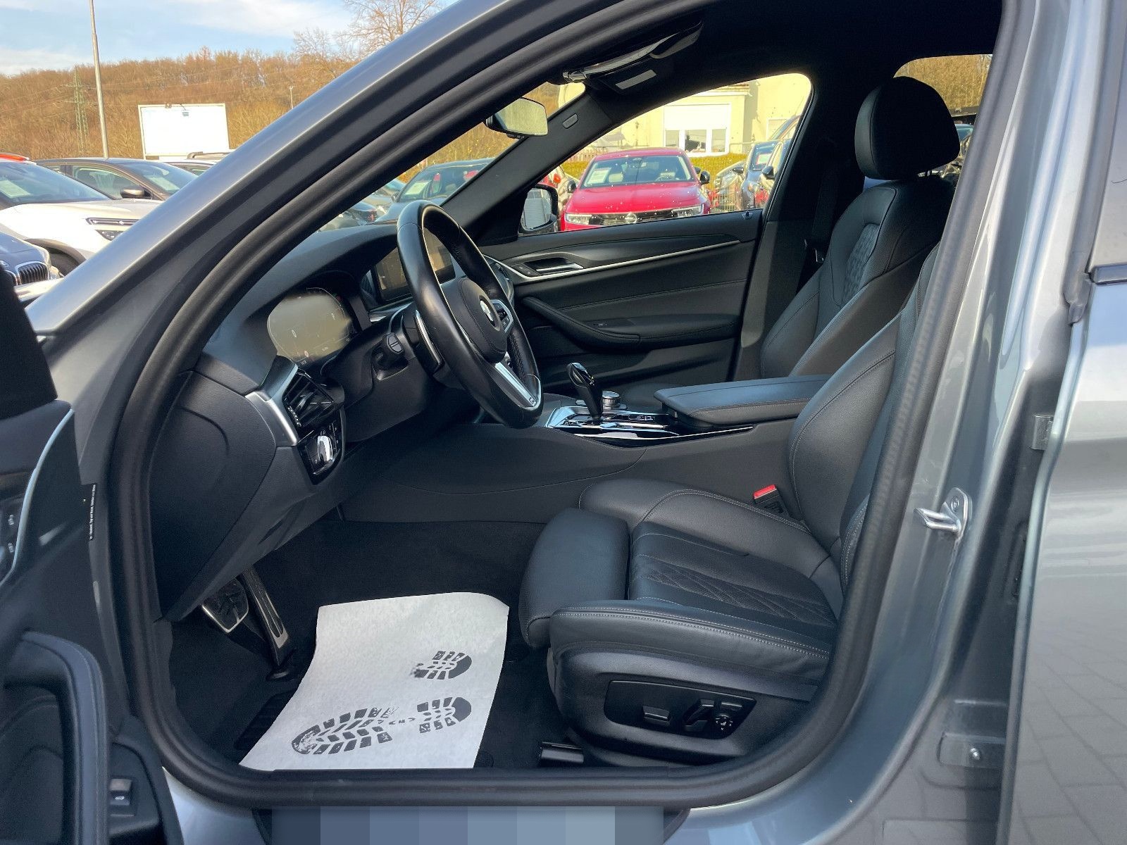 BMW 530 d xDrive M Sport*8xFach*360°*Ahk*Navi*Leder* foto 10