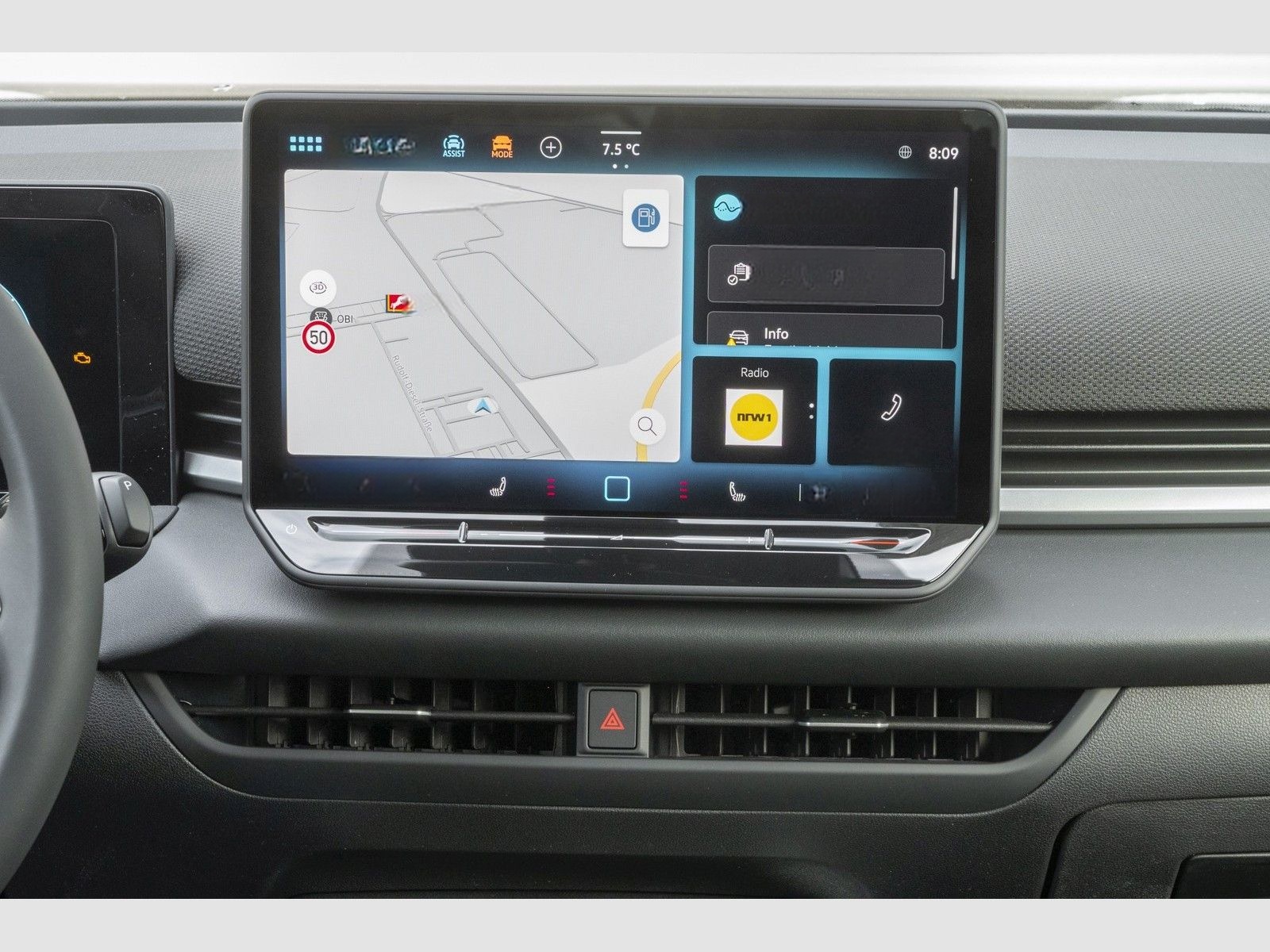 Volkswagen T-Roc Style 1.5 l eTSI DSG UPE EUR 48.945,- incl foto 12