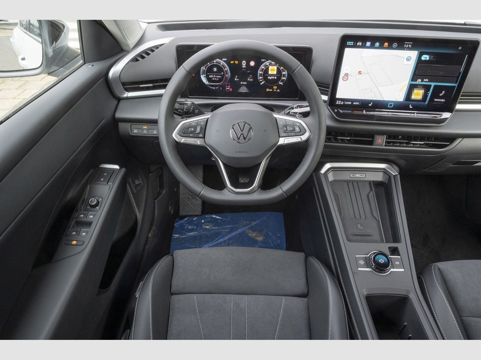 Volkswagen T-Roc Style 1.5 l eTSI DSG UPE EUR 48.945,- incl foto 13