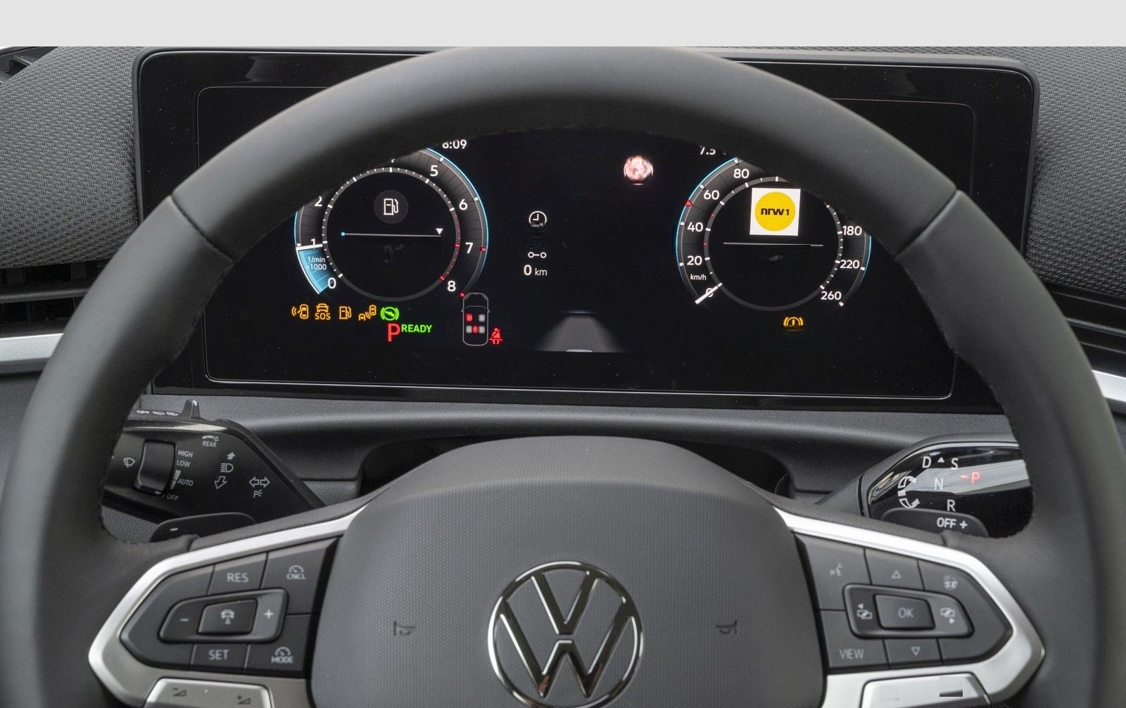 Volkswagen T-Roc Style 1.5 l eTSI DSG UPE EUR 48.945,- incl foto 14
