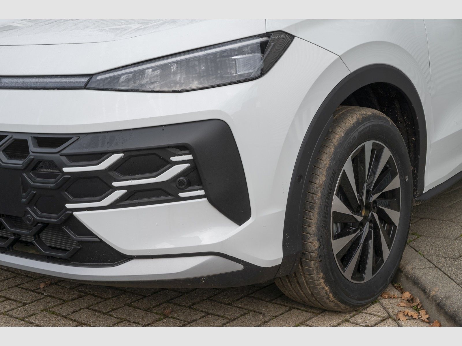 Volkswagen T-Roc Style 1.5 l eTSI DSG UPE EUR 48.945,- incl foto 5