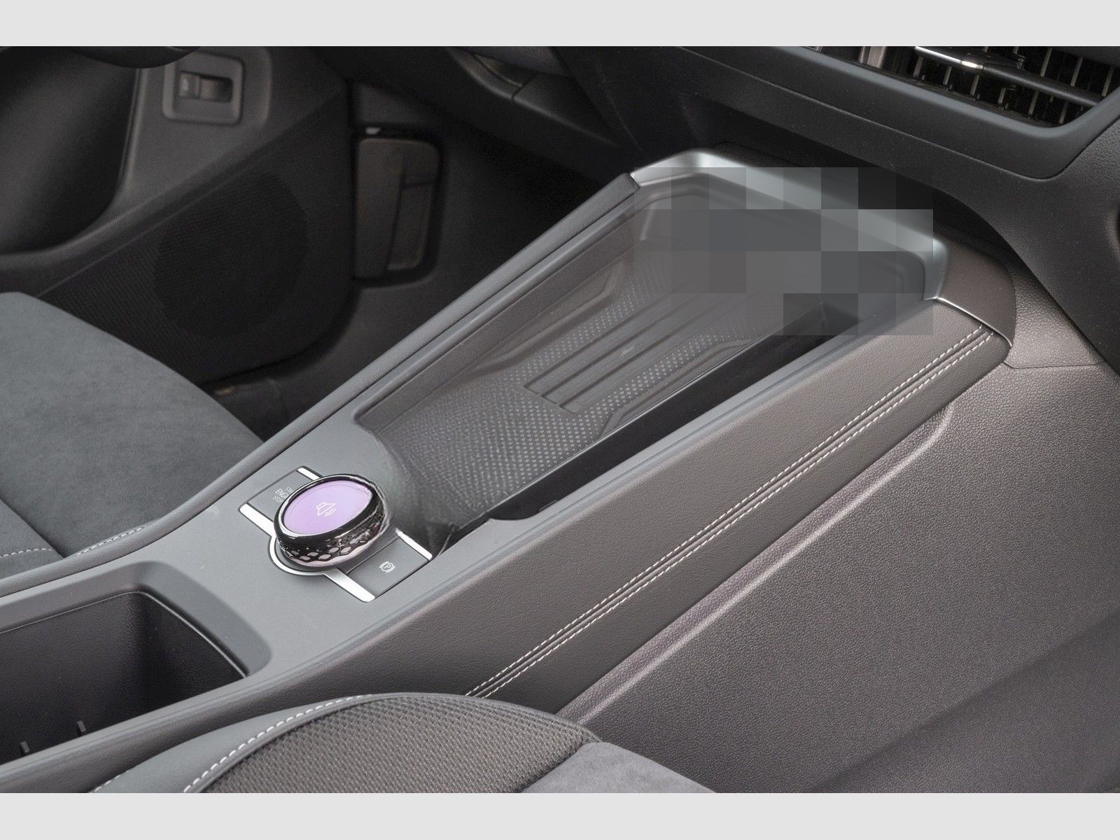 Volkswagen T-Roc Style 1.5 l eTSI DSG UPE EUR 48.945,- incl foto 9