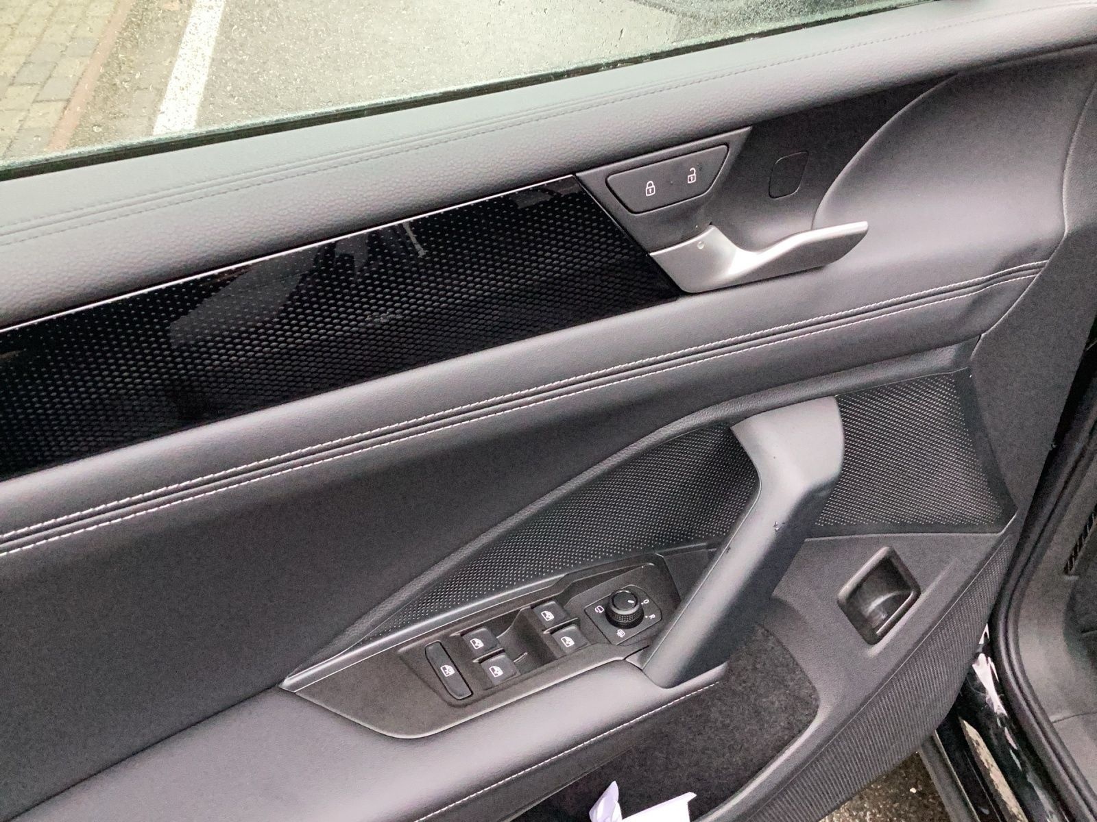 Volkswagen Tiguan eHybrid LIFE LM18 LED+ 4xSITZHZ behWSS foto 8