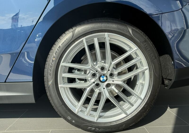 BMW 520d Limousine HUD. RFK. DrivAss+. HiFi. ada LED foto 8