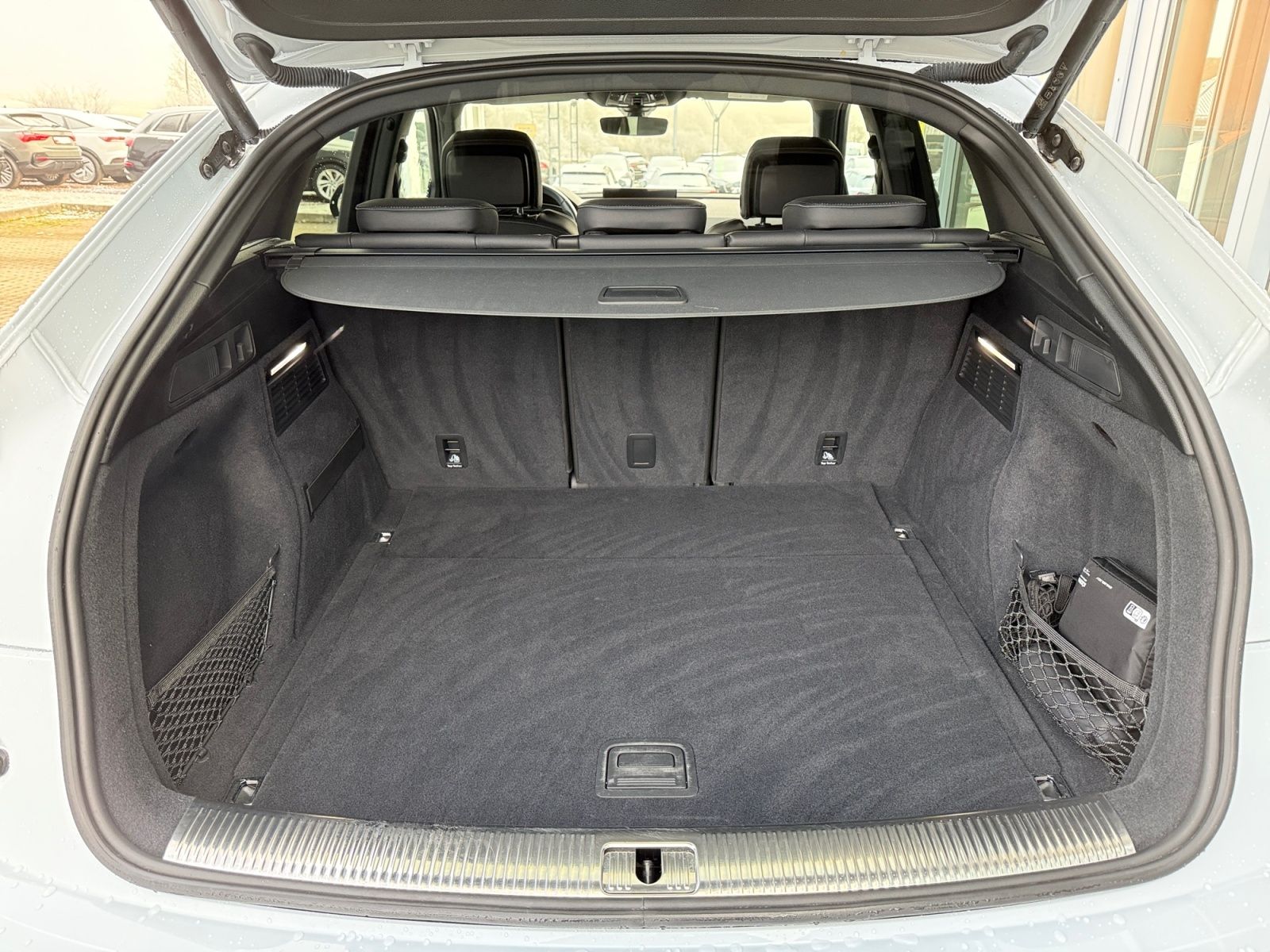 Audi Q5 Sportback 40 2.0 TDI quattro edition one S-li foto 11