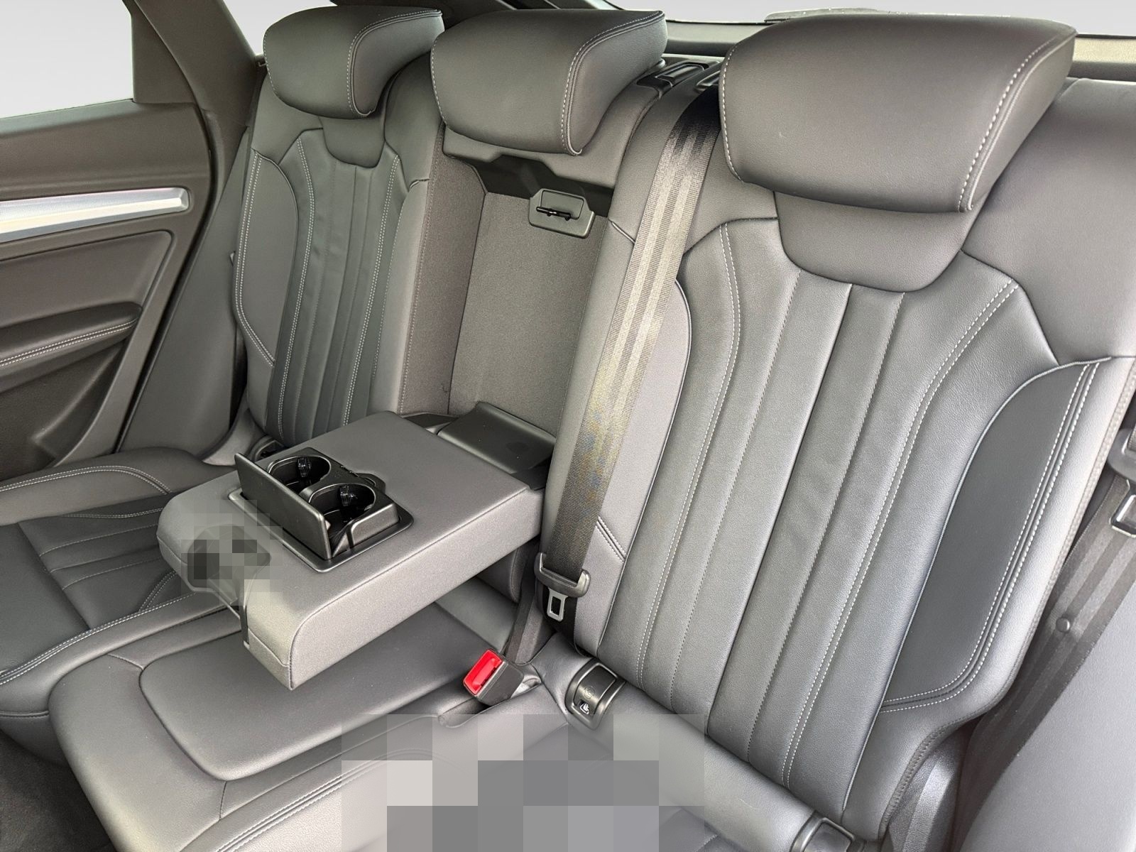 Audi Q5 Sportback 40 2.0 TDI quattro edition one S-li foto 9