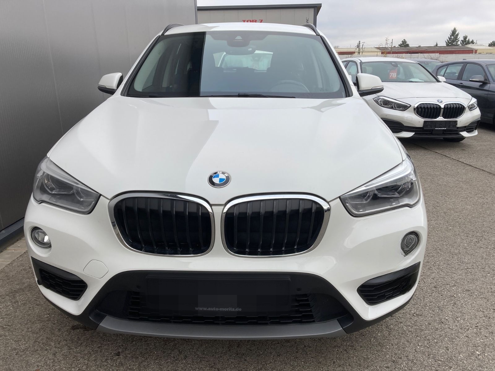 BMW X1 sDrive18iA*Dachreling*PDC*Navi*Kamera foto 7