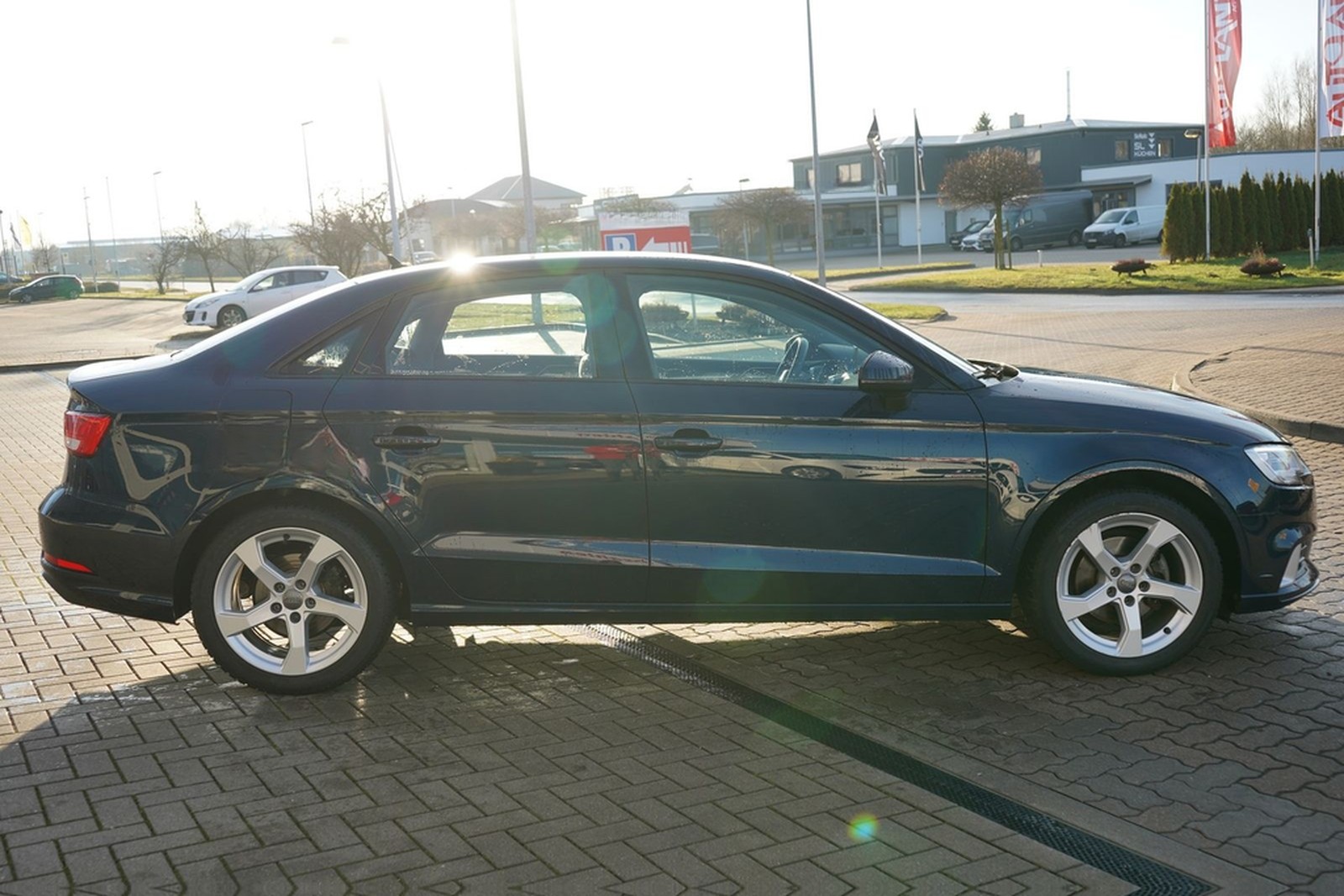 Audi A3 1.0 TFSI sport S-Tronic Bi-Xenon Navi USB PDC foto 7