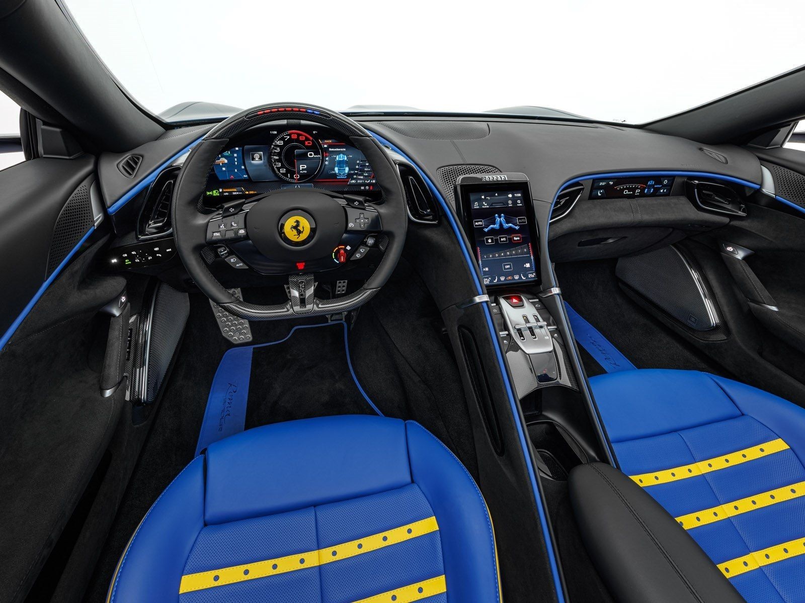 Ferrari Roma Spider foto 13