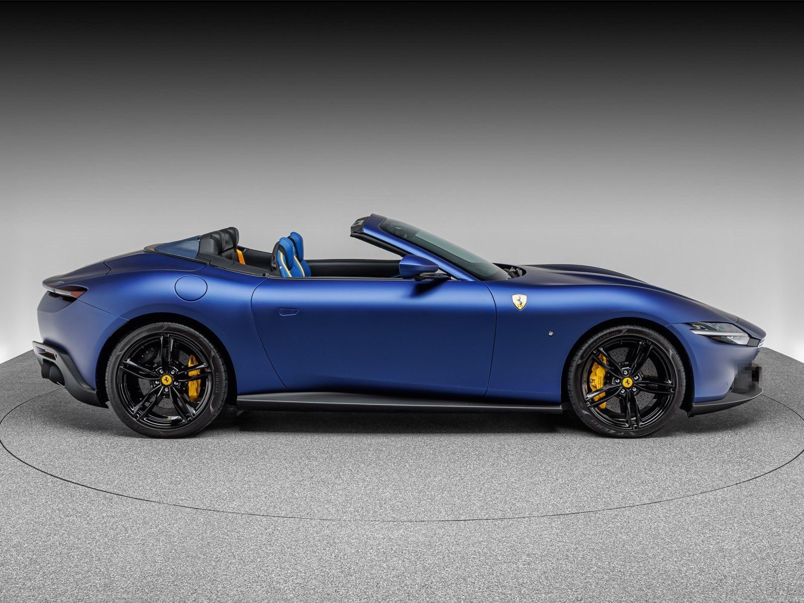 Ferrari Roma Spider foto 8