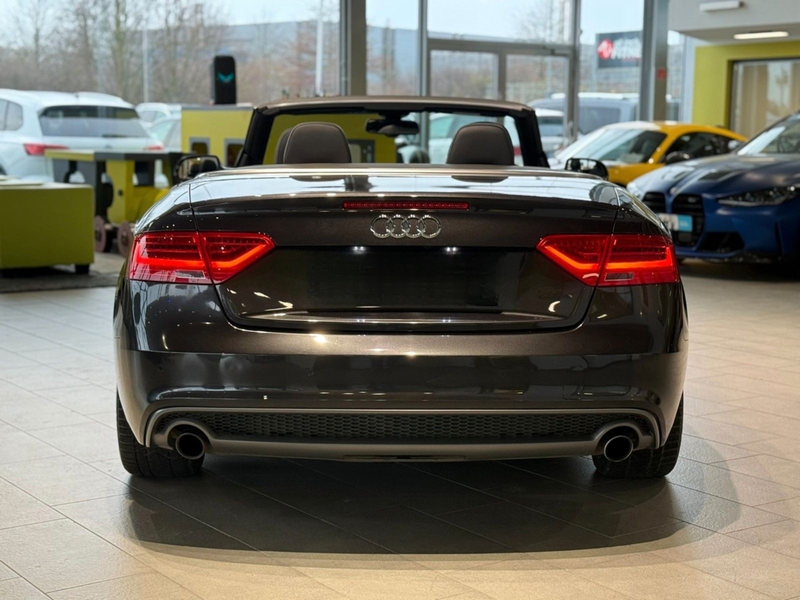 Audi A5 Cabriolet *S-Line*Bang & Olufsen*PDC* foto 4