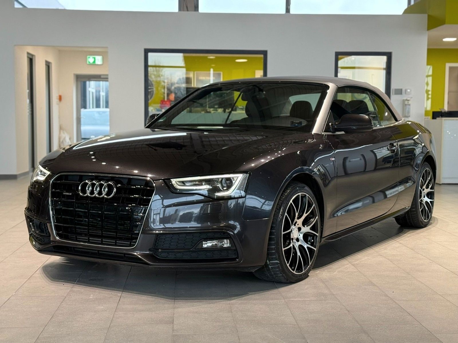 Audi A5 Cabriolet *S-Line*Bang & Olufsen*PDC* foto 9