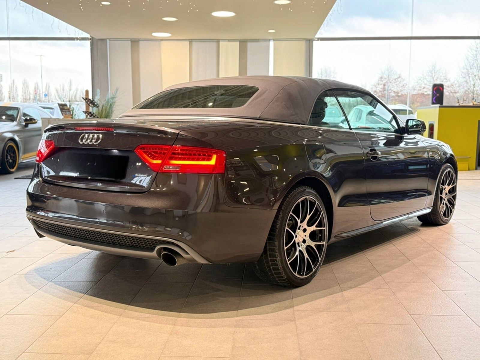 Audi A5 Cabriolet *S-Line*Bang & Olufsen*PDC* foto 10