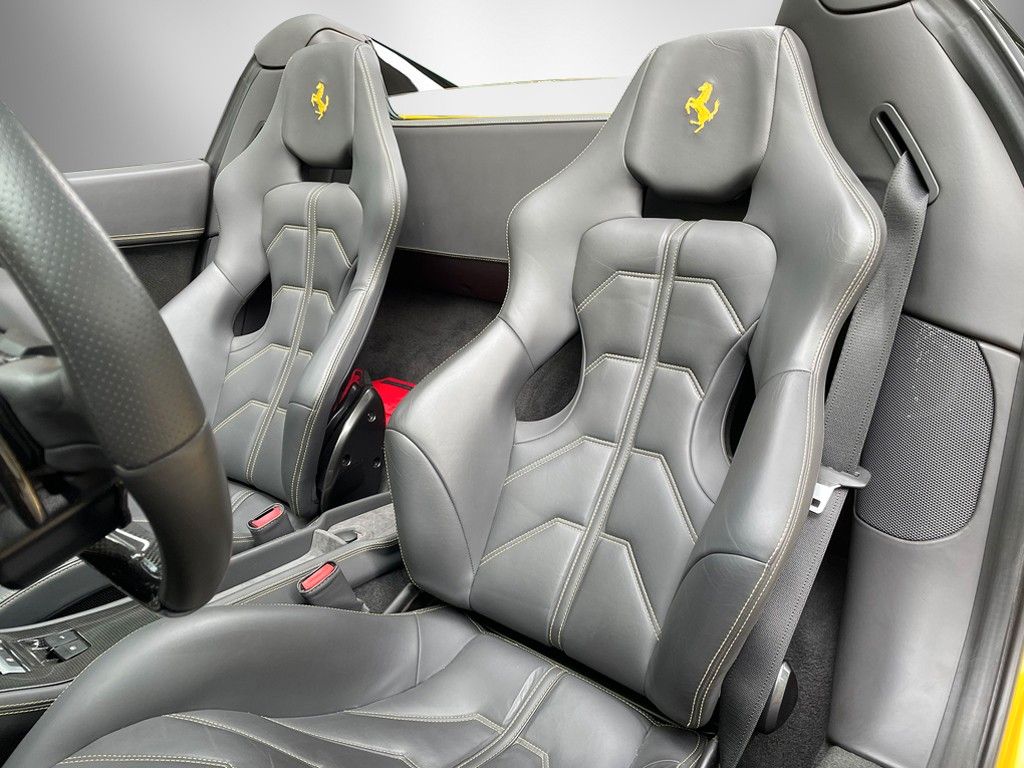 Ferrari 458 Spider / Giallo Triplo Strato / Lift / LED foto 17