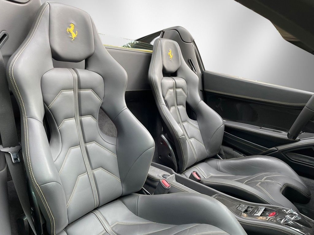 Ferrari 458 Spider / Giallo Triplo Strato / Lift / LED foto 18