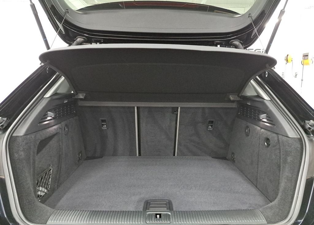 Audi A3 40 TFSI Sportback quattro S tronic sport NAVI foto 7