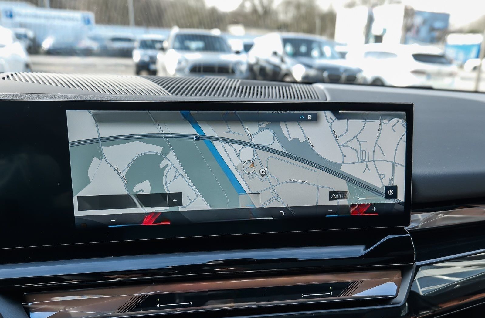 BMW 540d xDrive M Sport Pro AHK DAProf PANO HUD B&W foto 11