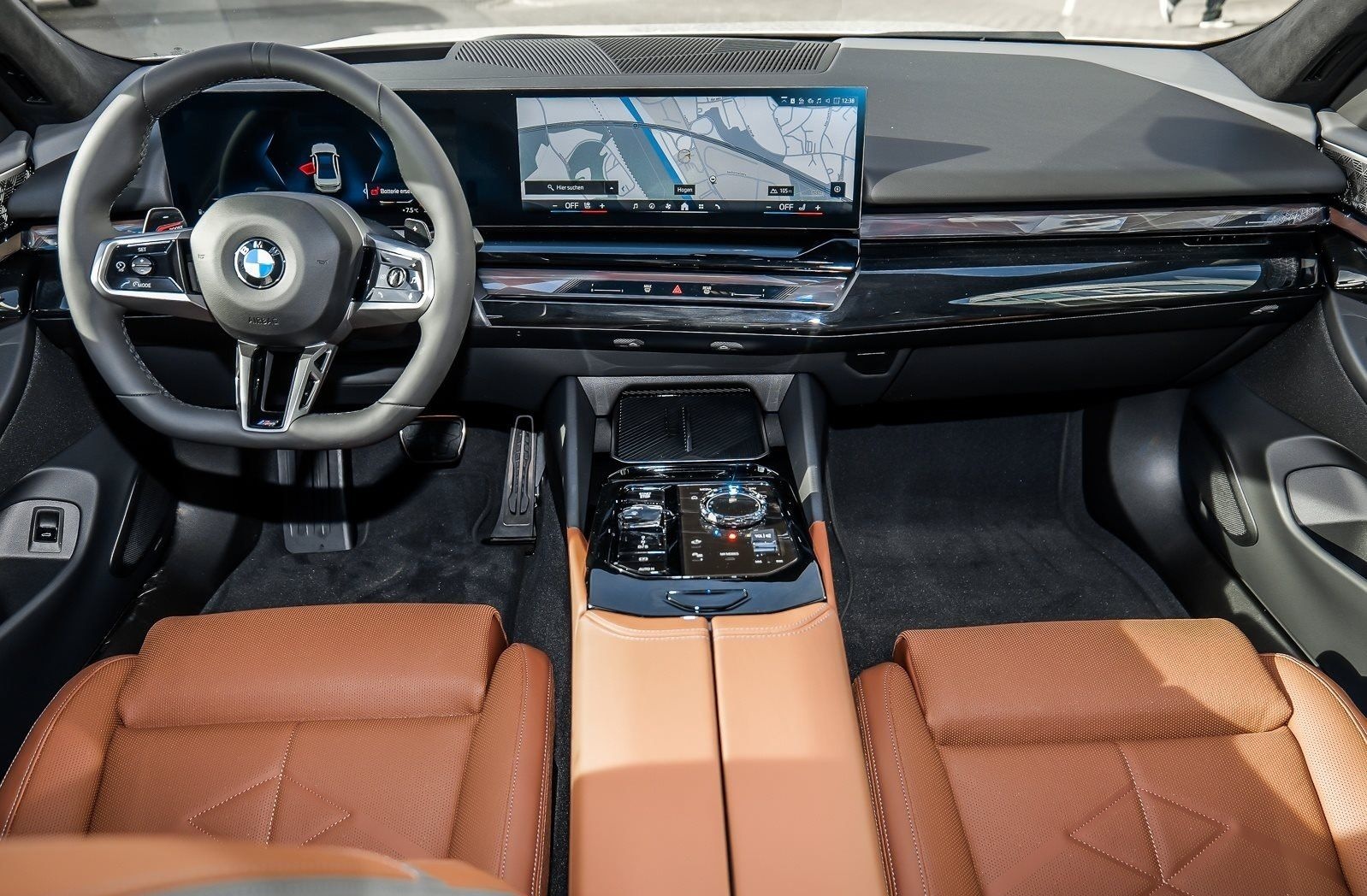 BMW 540d xDrive M Sport Pro AHK DAProf PANO HUD B&W foto 14