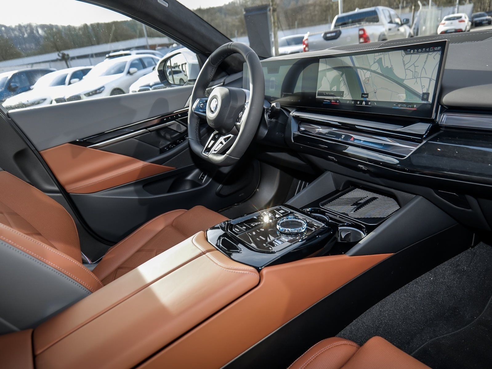 BMW 540d xDrive M Sport Pro AHK DAProf PANO HUD B&W foto 6