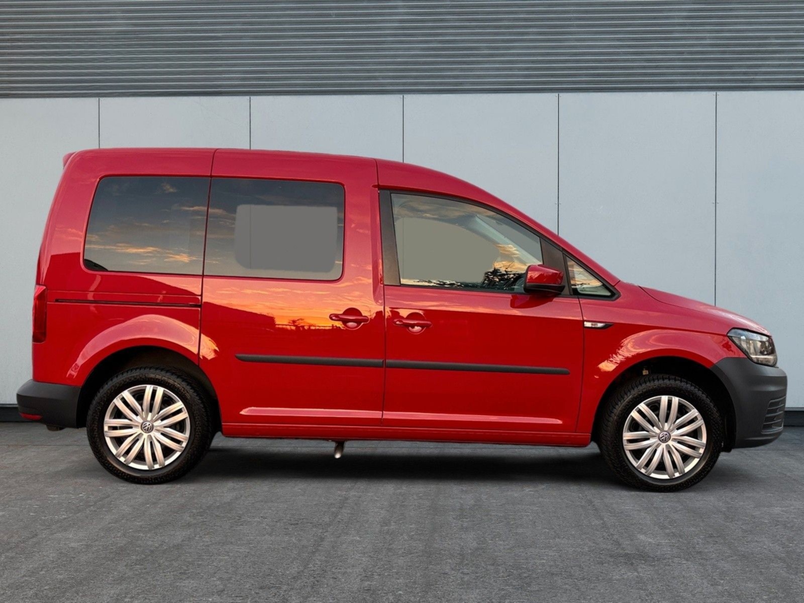 Volkswagen Caddy 1,4 TSI DSG Trendline *ROLLSTUHLRAMPE* foto 6