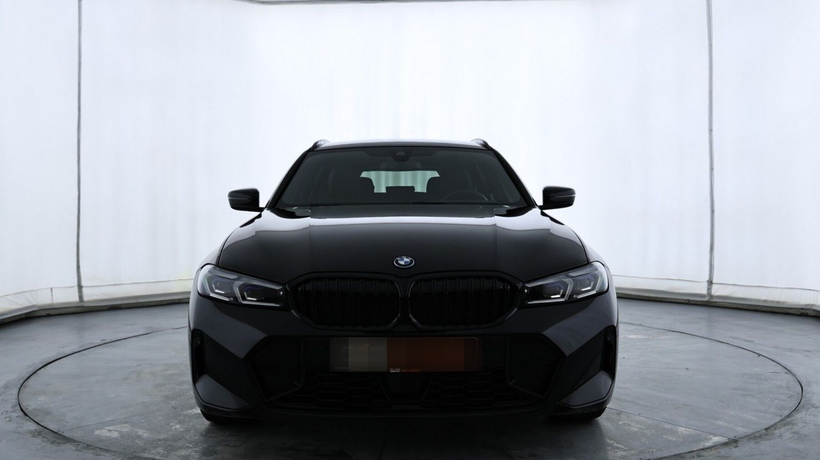 BMW 330e M Sport Pro ACC|Nav|ParkAs+Kam|Pano|elS|AHK foto 2