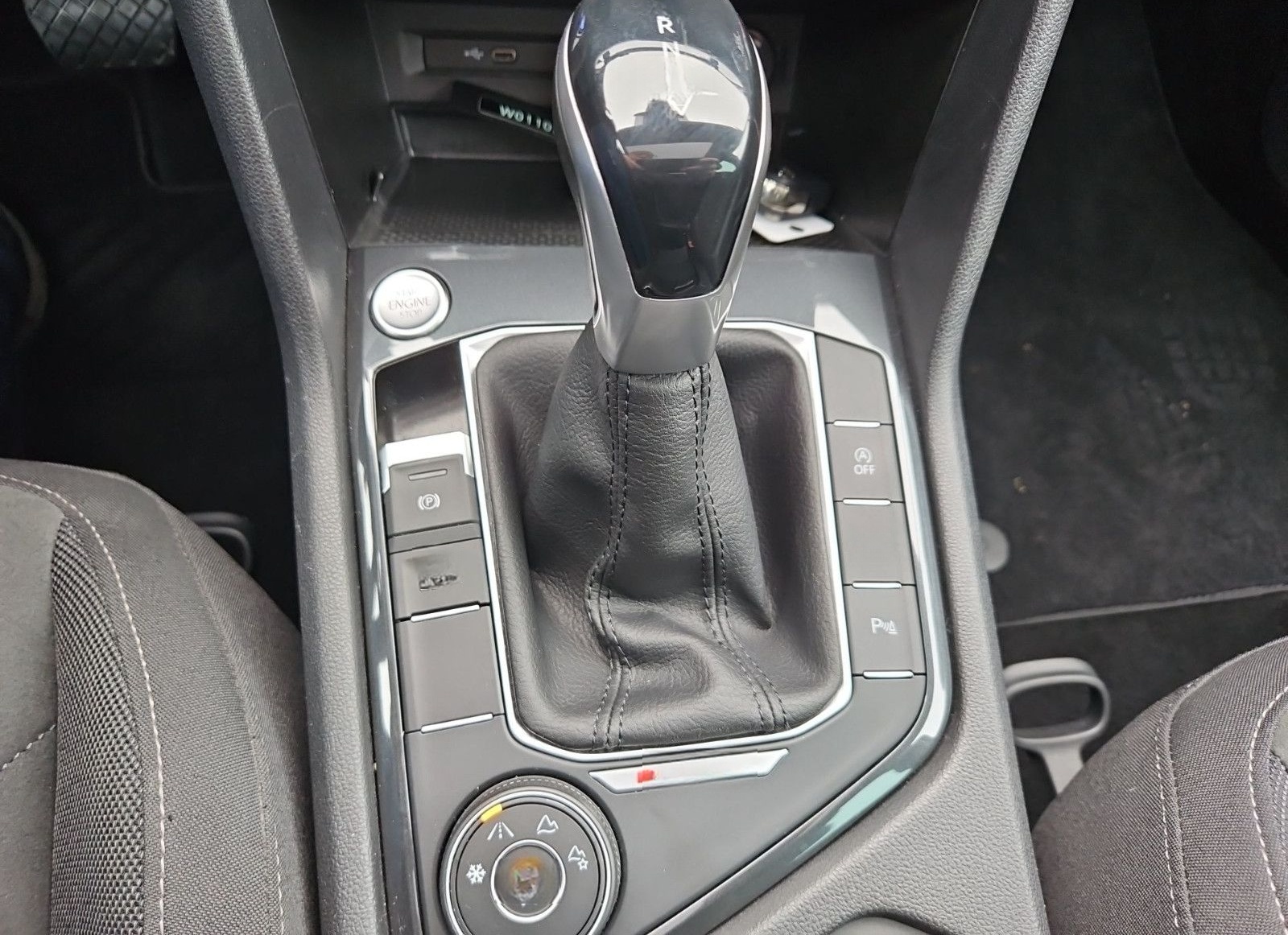 Volkswagen Tiguan 2.0 TDI Elegance 4Motion/NAVI/AHK/Matrix foto 19