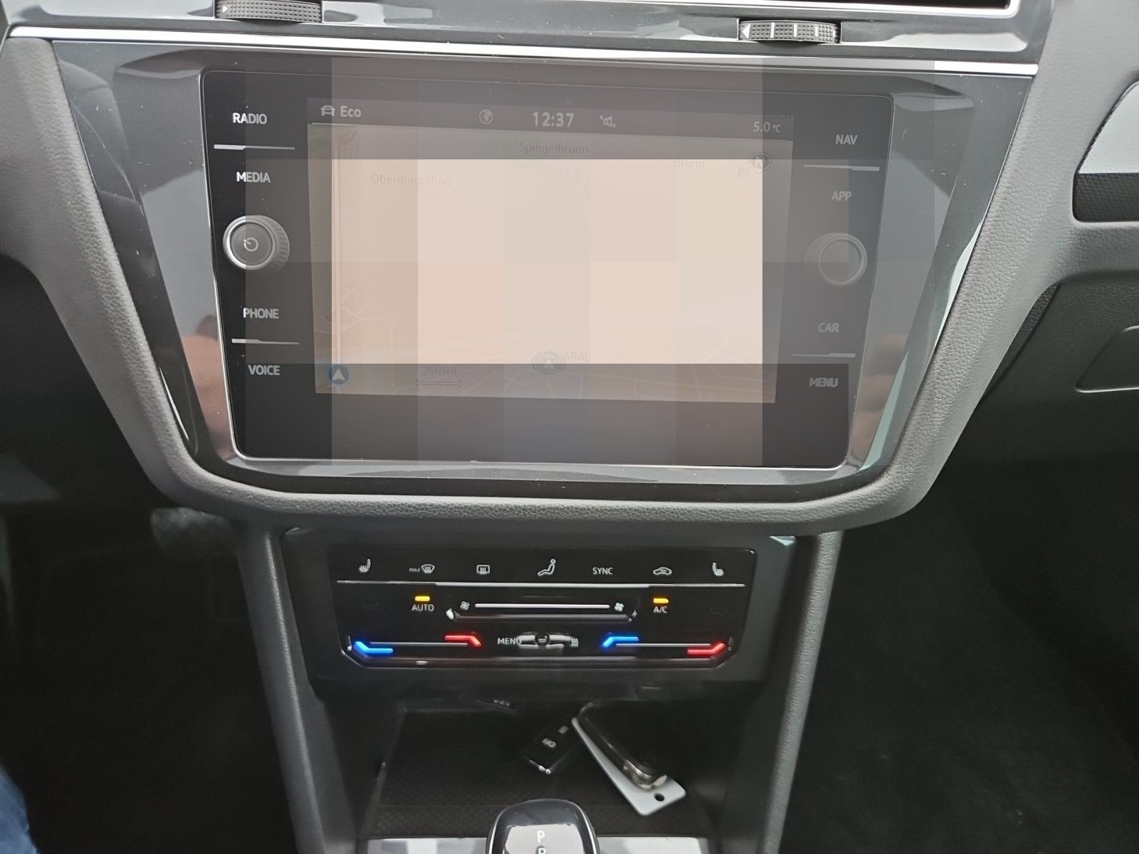 Volkswagen Tiguan 2.0 TDI Elegance 4Motion/NAVI/AHK/Matrix foto 9