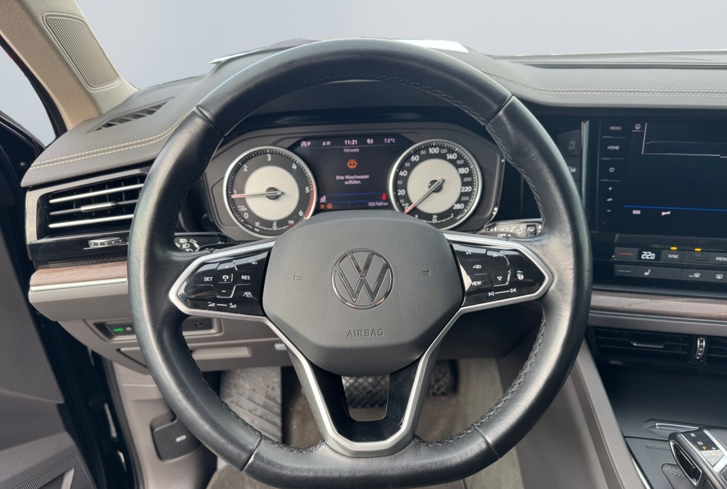 Volkswagen Touareg 3.0 V6 TDI 4M Atmosphere *StHz*Leder*AHK foto 13