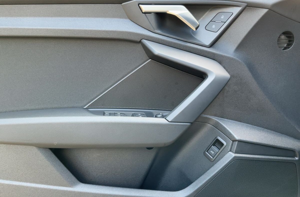 Audi A3 Limousine 30 TFSI S-TR 5JG+LED+NAV+AHK+ACC+VC foto 19