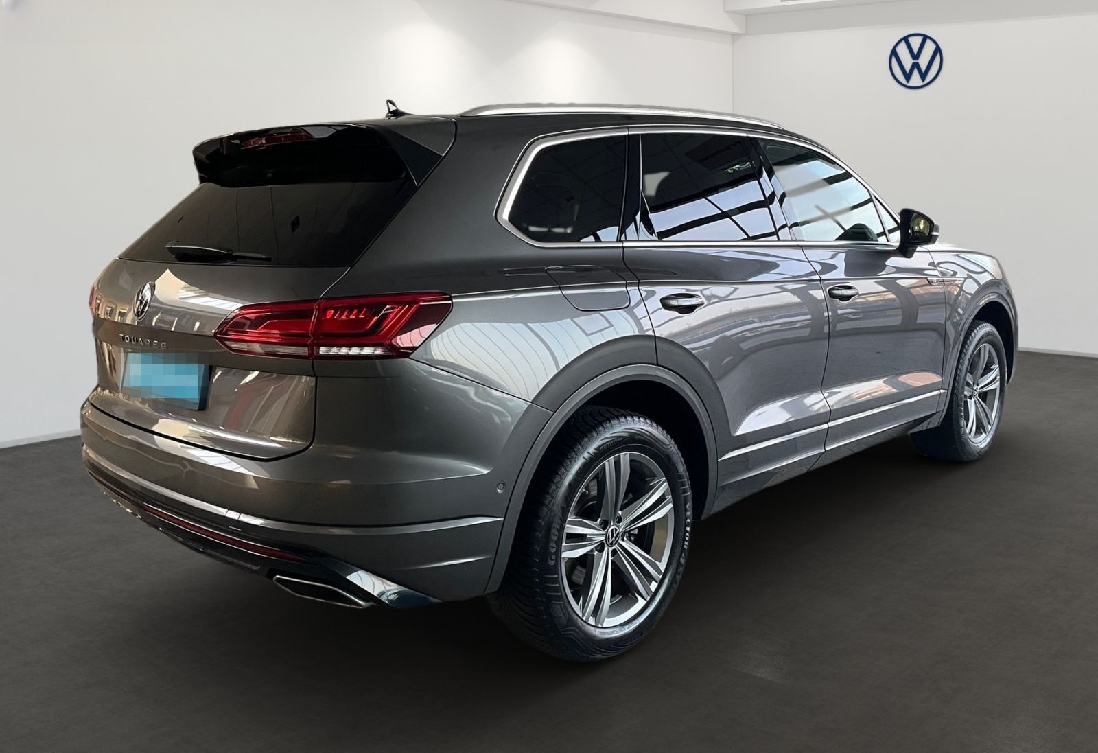 Volkswagen Touareg Elegance 3.0TDI +R-LINE+AHK+LUFT+ foto 4