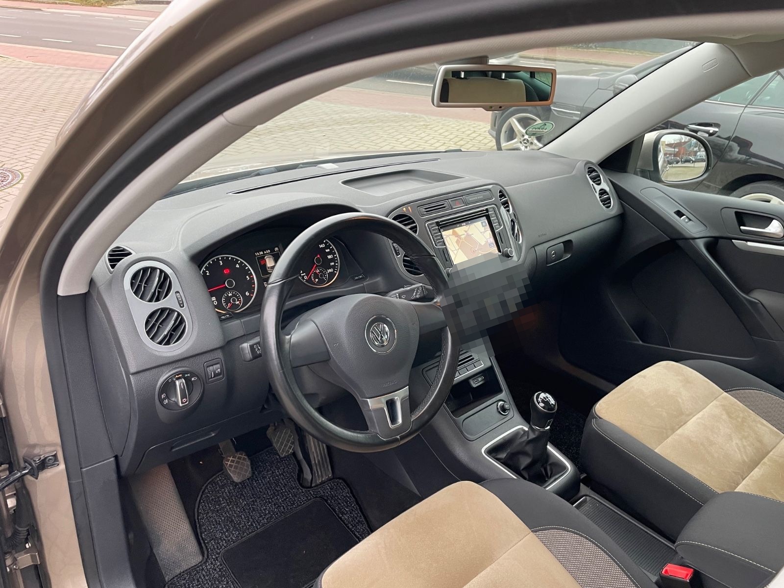 Volkswagen Tiguan Sport & Style BMT,20 Zoll Alu,Navi foto 12
