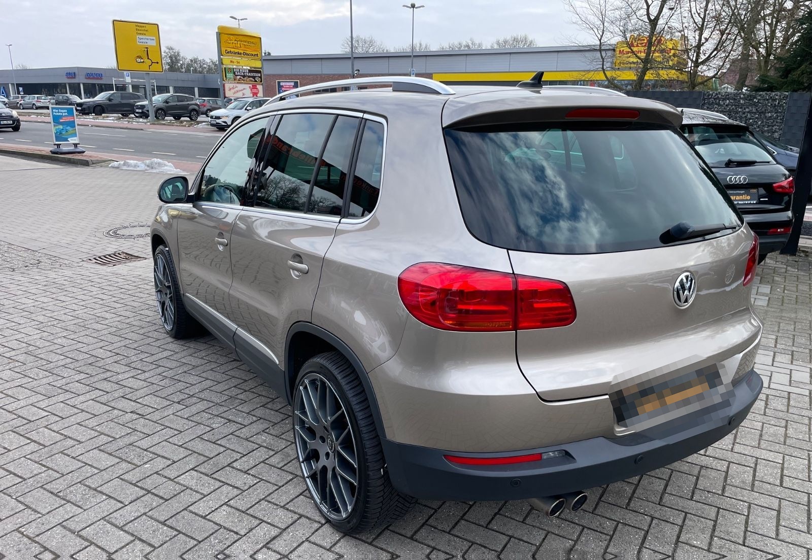 Volkswagen Tiguan Sport & Style BMT,20 Zoll Alu,Navi foto 9