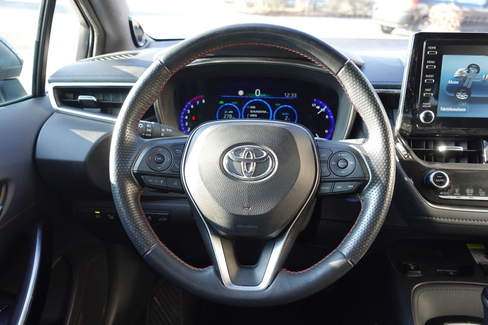 Toyota Corolla 2,0 Hyb. GR Sport TS Pano. 5J Garantie foto 16