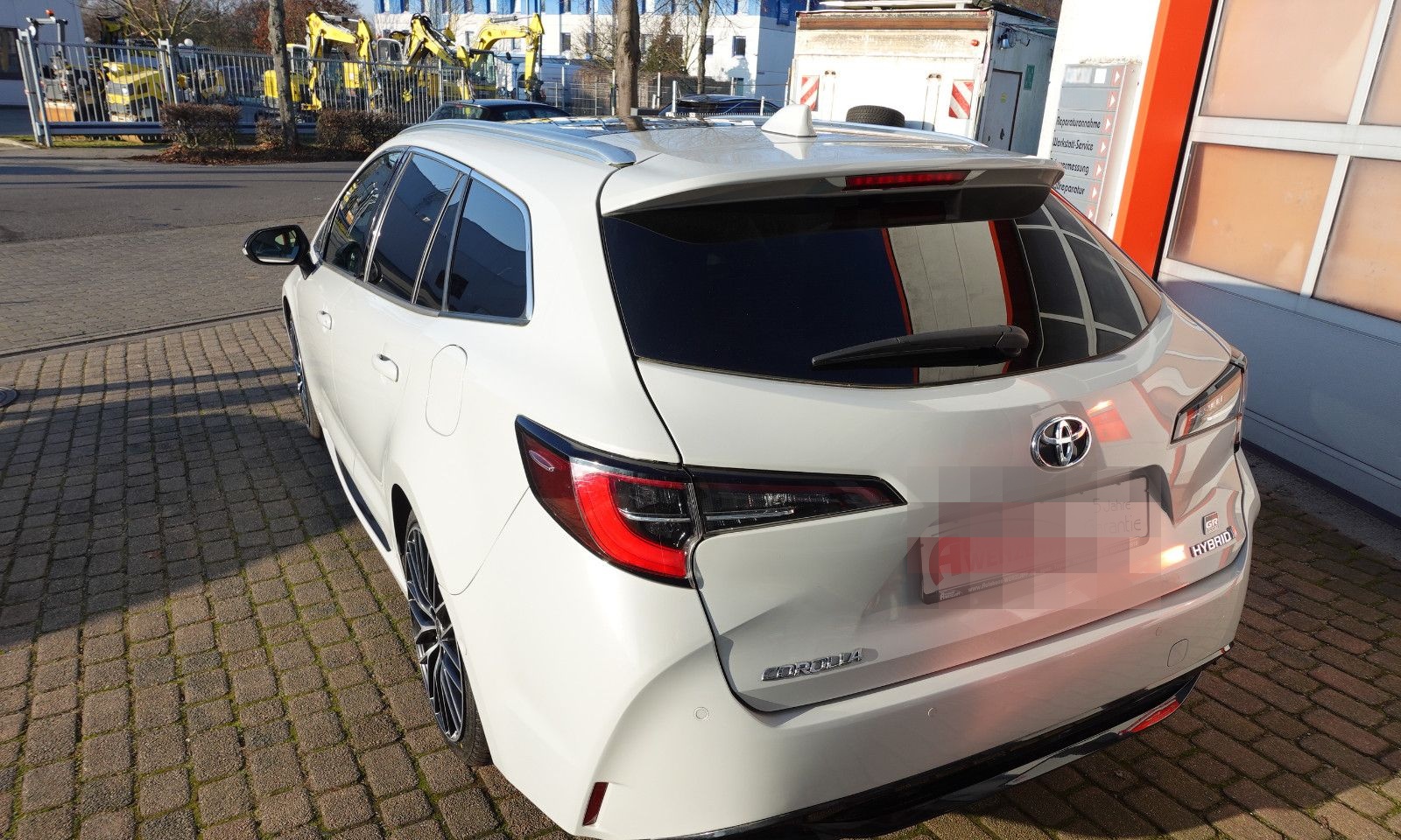 Toyota Corolla 2,0 Hyb. GR Sport TS Pano. 5J Garantie foto 4