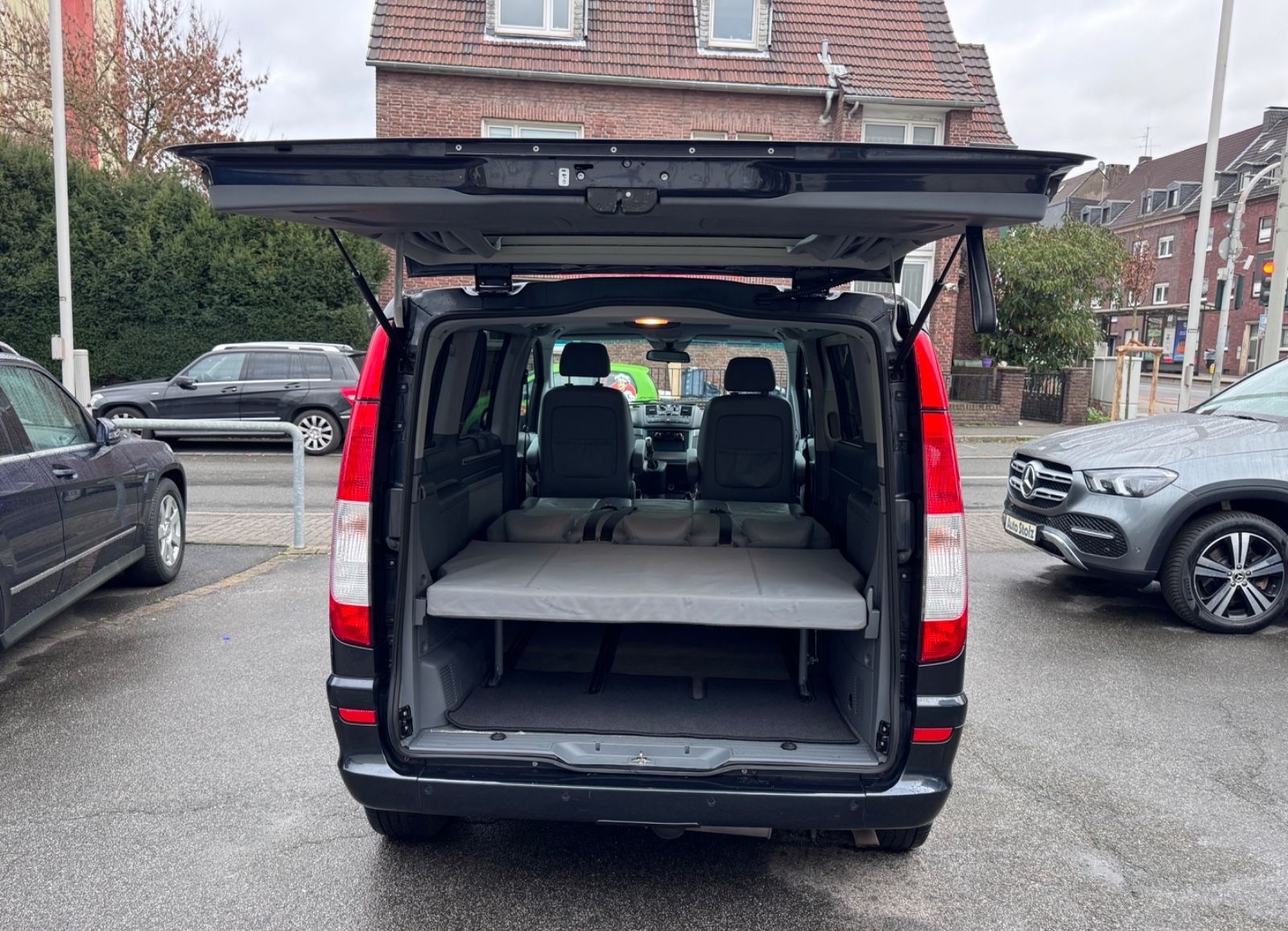 Mercedes-Benz Viano Fun 3.0 CDI kompakt LEDER,AUTOMATIK,AHK foto 6