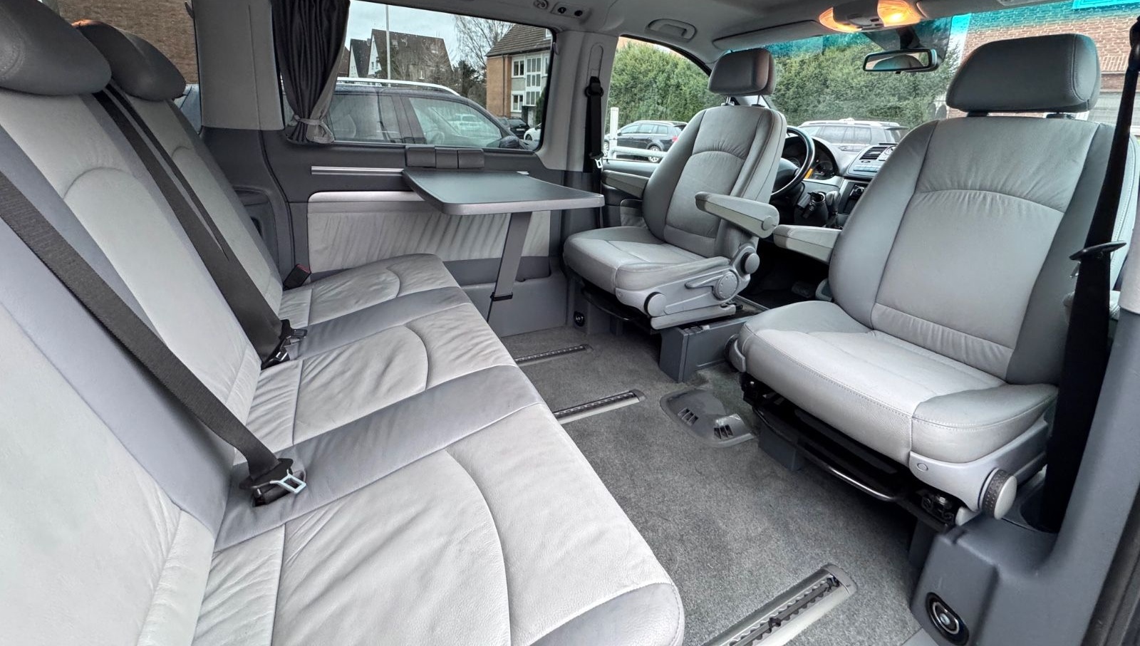 Mercedes-Benz Viano Fun 3.0 CDI kompakt LEDER,AUTOMATIK,AHK foto 10