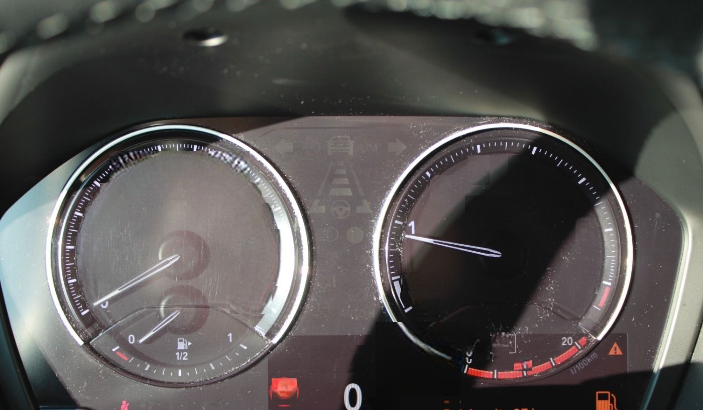 BMW X2 xDrive20i Advantage Navi LED AHK PDC Alu foto 9